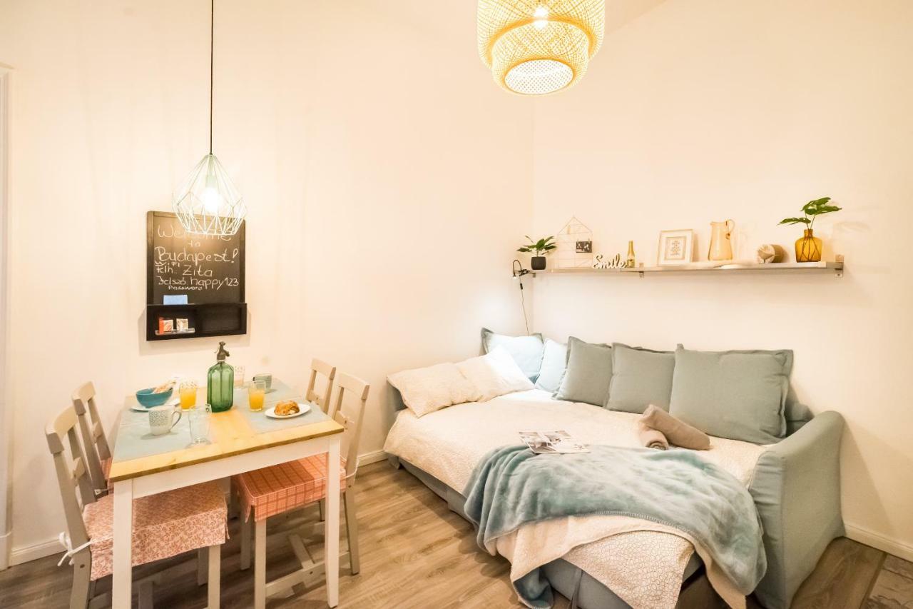 St Stephen Boulevard Apartment Next To Danube Budapest Eksteriør billede